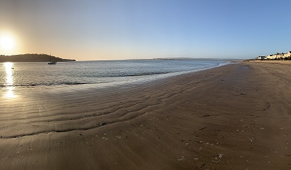 Johns 4 The quiet of lockdown Instow beach